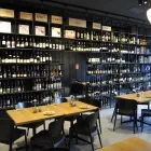 8 obrázok firmy SUNNY WINES - VINOTÉKA A BOTTLE SHOP Predajňa vín v Bratislava V